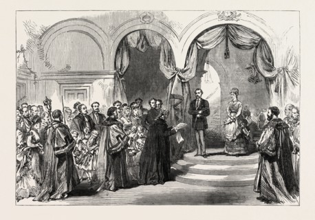 RECEPTION OF THE PRINCE AND PRINCESS OF WALES AT THE RAILWAY STATION, HULL: THE TOWN CLERK READING