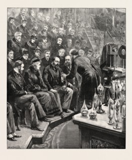 THE PRINCE OF WALES AND THE DUKE OF YORK AT THE ROYAL INSTITUTION: PROFESSOR DEWAR LECTURING ON
