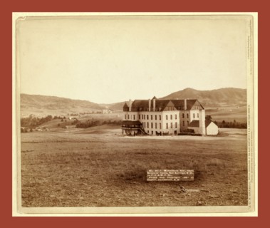 Minnekata Ave., from Soldiers' Home, Hot Springs, S.D., on F.E. and M.V. Ry, John C. H. Grabill was