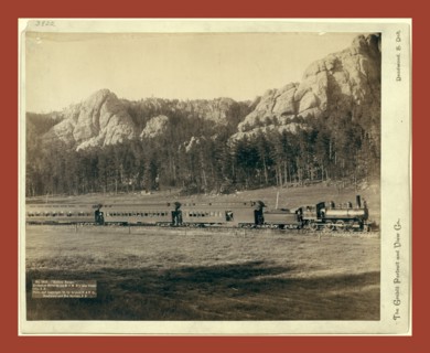 Harney Range. Horseshoe Curve on the B[urlington] and M[issouri River] Ry. near Custer City, S.D.,
