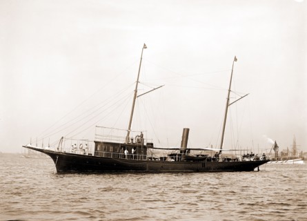 Restless, Restless (Steam yacht), Steam yachts, 1880