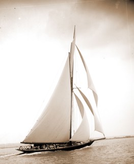 British cutter Britannia, Peabody, Henry G, (Henry Greenwood), 1855-1951, Britannia (Yacht),