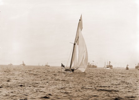 Valkyrie rounding outer mark, Valkyrie II (Yacht), America's Cup races, Yachts, Regattas, 1893