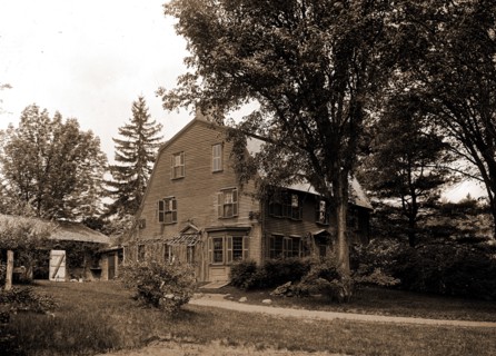 The Old manse, Concord, Massachusetts, Hawthorne, Nathaniel,, 1804-1864, Homes & haunts, Emerson,