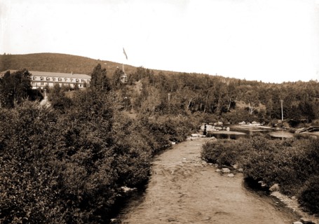 Ammonoosuc River and Twin Mountain House, White Mountains, Twin Mountain House (Twin Mountain, N.H