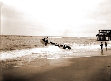 Embarking for fishing schooner, Beaches, Rowboats, United States, New Jersey, Asbury Park, 1903