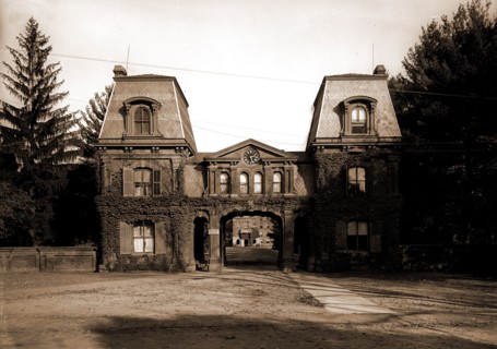 The Entrance, Vassar College, Gates, Universities & colleges, United States, New York (State),