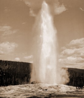 Old Faithful, Yellowstone National Park, Wyoming, Jackson, William Henry, 1843-1942, Geysers,