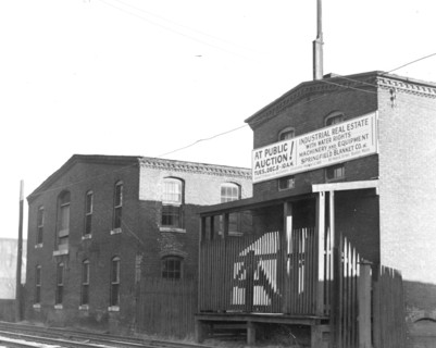 Mt. Holyoke, Massachusetts - Scenes. One of the oldest mills (begun as horse blankets), original