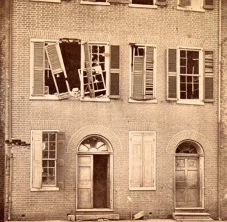 Effects of shot and shell on the north side of Petersburgh, (i.e. Petersburg), Va. Bollingbrook St.