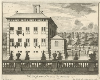Side view of castle Gunterstein, Breukelen, The Netherlands