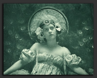 Emma Justine Farnsworth (American, active c. 1890 - 1900), La Cigale, 1899, photogravure in blue