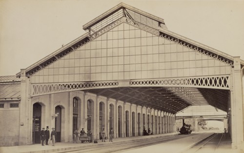Nevers Station