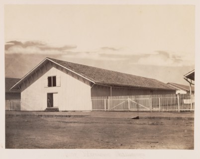 [Clothing Warehouse, Chattanooga]