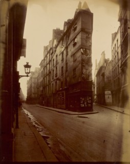 Vieille Cour, 22 rue Quincampoix (Old Courtyard, 22 rue Quincamp