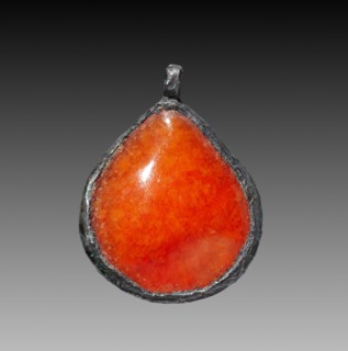Oyster-Shell Pendant, 1980-1801 BC. Egypt, Middle Kingdom, Dynasty 12. Carnelian and silver;