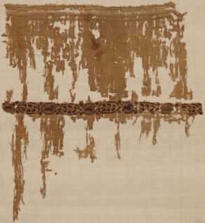 Fragment of a Tunic, 400s - 500s. Egypt, Byzantine period, 5th - 6th period. Tabby weave with