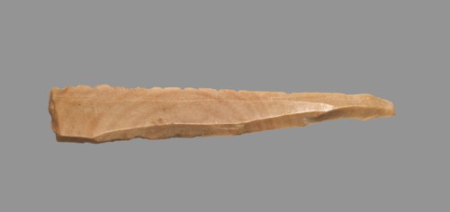 Sickle Blade, 1980-1801 BC. Egypt, Middle Kingdom, Dynasty 12. Flint; overall: 5 cm (1 15/16 in.).