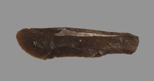 Sickle Blade, 1980-1801 BC. Egypt, Middle Kingdom, Dynasty 12. Flint; overall: 5 cm (1 15/16 in.).
