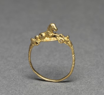 Ring, 100-200. Italy, Roman, 2nd Century. Gold; diameter: 2 cm (13/16 in.).