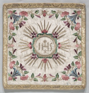 Pouch for the Chalice Cover, 1700s. Italy, 18th century or later copy. Embroidered satin and silk;