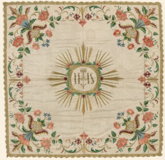 Chalice Veil, 1700s. Italy, 18th century. Embroidery, silk and gold thread; overall: 64.8 x 64.8 cm