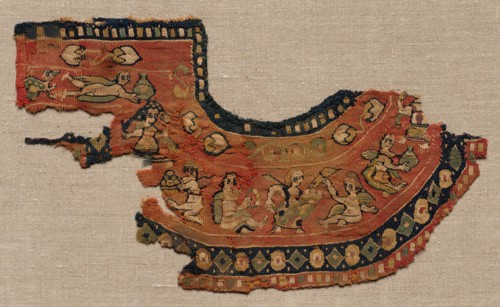 Fragment, Ornamental Neck Band from a Tunic, 650 - 699. Egypt, Umayyad period, second half of the
