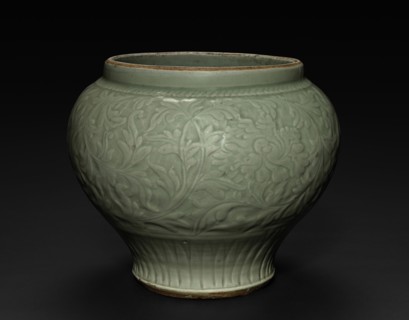Jar:  Celadon Ware, Ming dynasty (1368-1644). China, Ming dynasty (1368-1644). Stoneware;
