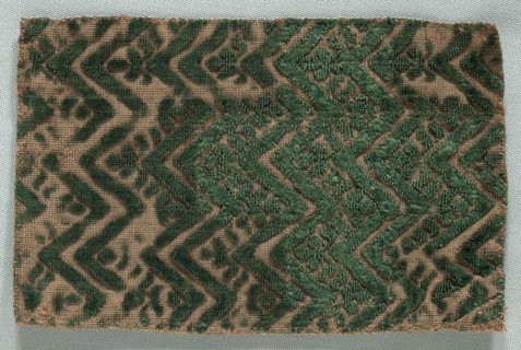 Velvet Fragment, late 1500s - 1600s. Italy, late 16th - 17th century. Velvet; overall: 14.3 x 9 cm