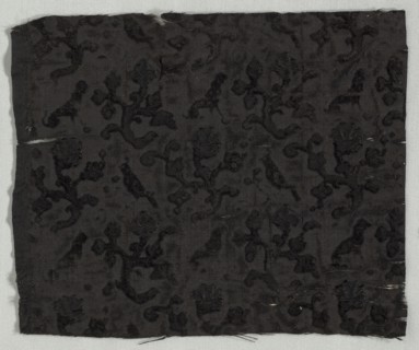 Velvet Fragment, c. 1700. Italy, early 18th century. Velvet; overall: 22.5 x 18.5 cm (8 7/8 x 7