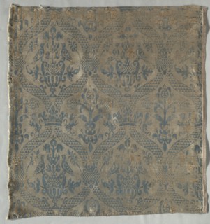 Damask Fragment, 1500s. Italy, 16th century. Damask; overall: 53.5 x 50 cm (21 1/16 x 19 11/16 in.)