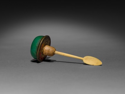 Snuff Bottle (stopper), 1644-1912. China, Qing dynasty (1644-1911). Glass and jade; overall: 7.7 cm