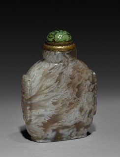Snuff Bottle, 1644-1912. China, Qing dynasty (1644-1911). Glass; overall: 8.6 cm (3 3/8 in.).