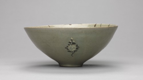 Bowl with Fish and Waves in Relief, 1200s. Korea, Goryeo period (918-1392). Pottery; diameter of