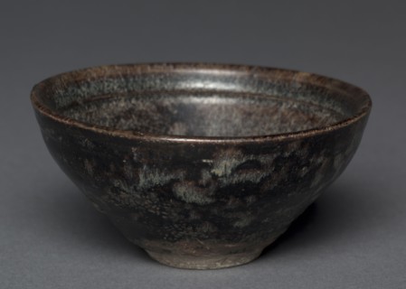 Tea Bowl:  Jizhou Ware, 1127-1279. China, Jiangxi province, Southern Song dynasty (1127-1279). Buff