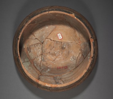 Geometric Pyxis, 700s BC. Greece, 8th century BC. Earthenware; diameter: 30.1 cm (11 7/8 in.);