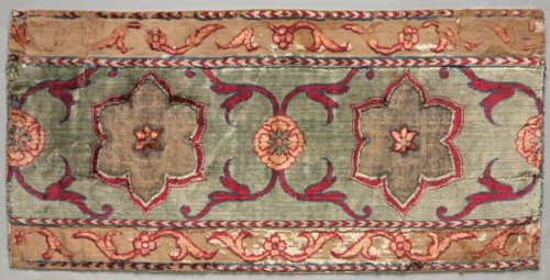 Fragment of Border, 1600s. India, 17th century. Velvet; overall: 34.3 x 70.2 cm (13 1/2 x 27 5/8 in