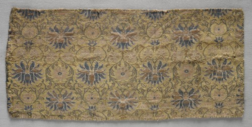 Fragment, late 1600s. Iran, late 17th century. Brocade; overall: 12.4 x 24.8 cm (4 7/8 x 9 3/4 in.)