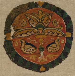 Segmentum from a Tunic, 800s. Egypt, late Abbasid or Tulunid period, 9th century. Tapestry; wool