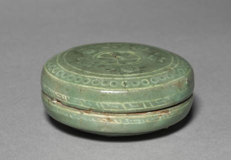 Box and Cover with Inlaid Chrysanthemum and Insect Design, 918-1392. Korea, Goryeo period