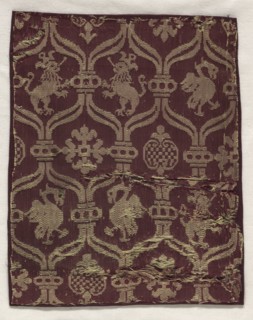 Fragment of Silk Damask, 16th century. Spain, 16th century. Silk; overall: 18.5 x 14.6 cm (7 5/16 x