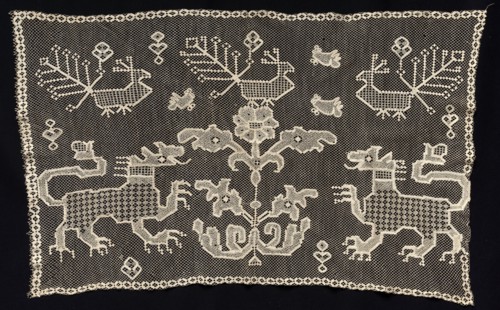 Panel with Lions, Birds, and Floral Motifs, 18th-19th century. Russia, Nizhniy Novgorod, 18th-19th