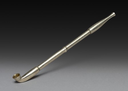Tobacco Pipe, 19th century. Japan, Edo Period (1615-1868). Metal; overall: 15.3 cm (6 in.).