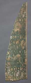 Fragment, 1500s. Iran, 16th century. Lampas weave, brocaded; silk and gold; overall: 49.5 x 14 cm