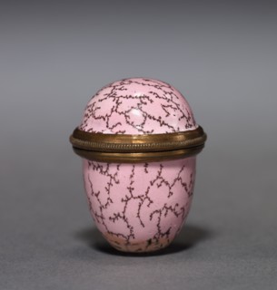 Thimble and Container , mid-18th century. England, mid-18th century. Enamel on metal; overall: 3 x