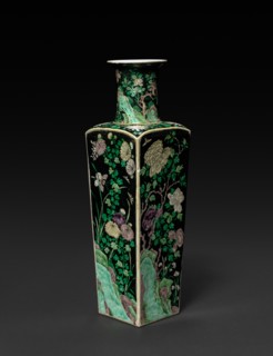 Club-shaped Vase, 1662-1722. China, Qing dynasty (1644-1912), Kangxi reign (1661-1722). Porcelain;