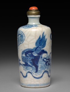 Snuff Bottle with Stopper, 1723-1735. China, Jiangxi province, Jingdezhen kilns, Qing dynasty