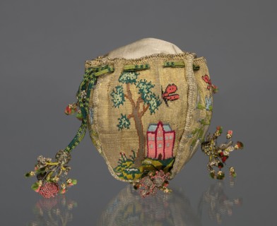 Woven Purse, 1700s. France, 18th century. Tapestry, silk and gold thread; overall: 10.2 x 7 cm (4 x