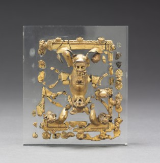 Jaguar, 700-1550. Unassigned. Gold; overall: 10.8 x 9 cm (4 1/4 x 3 9/16 in.).