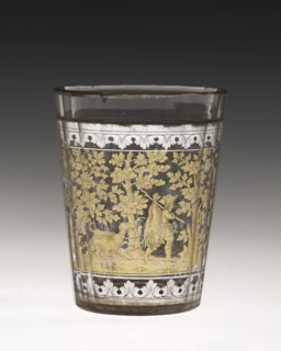 Tumbler, c. 1730. Bohemia, 18th century. Zwischengoldglas (glass); diameter: 8.5 x 6.6 cm (3 3/8 x